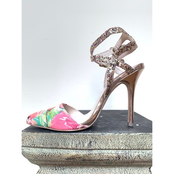 Steve Madden floral print pointy toe glitter strappy heels, New, 7.5 - Picture 13 of 13